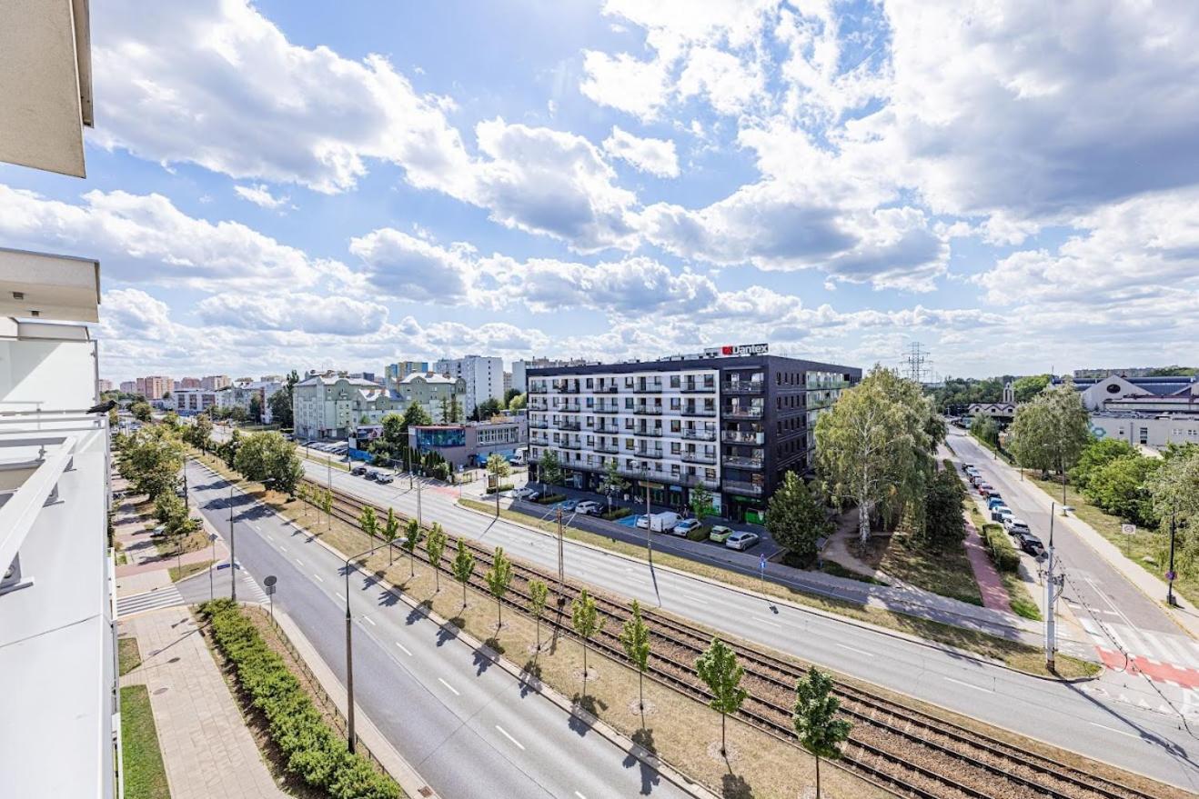 Fajny Apartament Z Parkingiem, Obok Metra. Варшава Экстерьер фото